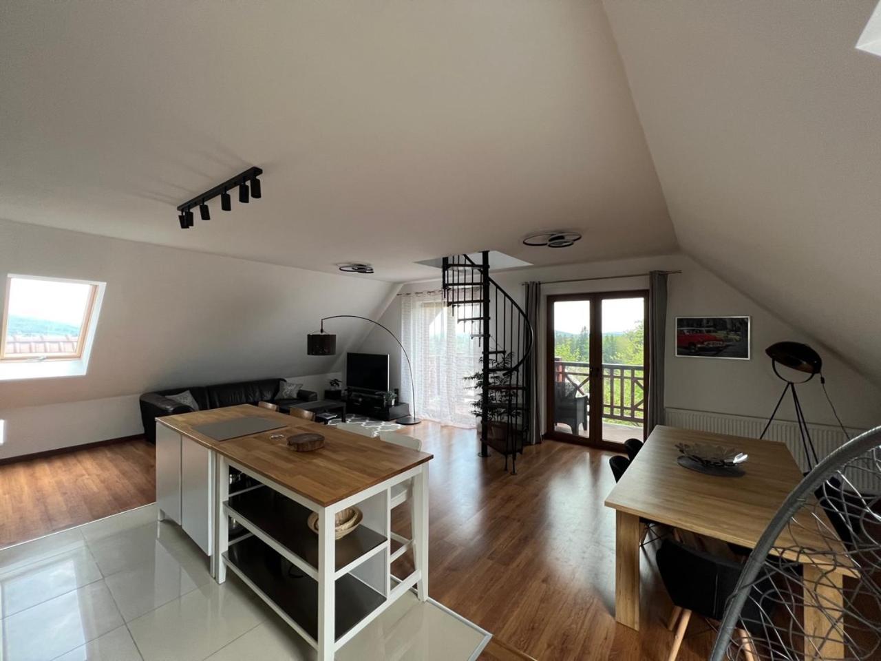 שצ'קלארסקה פוראובה Apartament Urocza Przy Wyciagu Ski Arena מראה חיצוני תמונה