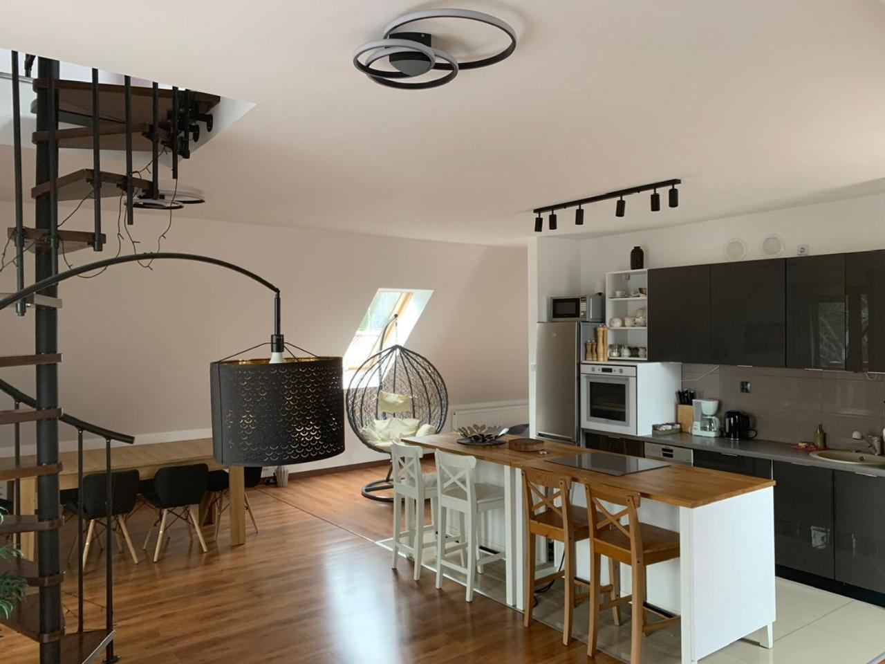 שצ'קלארסקה פוראובה Apartament Urocza Przy Wyciagu Ski Arena מראה חיצוני תמונה
