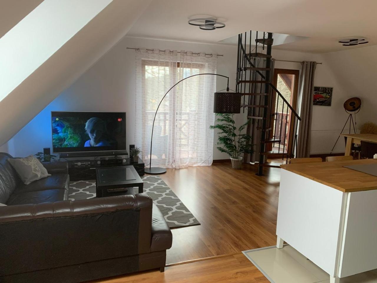 שצ'קלארסקה פוראובה Apartament Urocza Przy Wyciagu Ski Arena מראה חיצוני תמונה